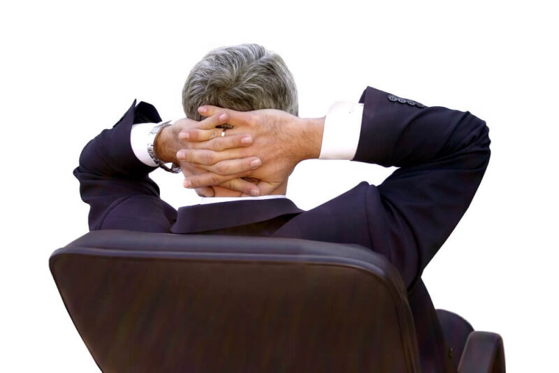 psychoterapeuta po spotkaniu z pacjentami leczenia uzależnień